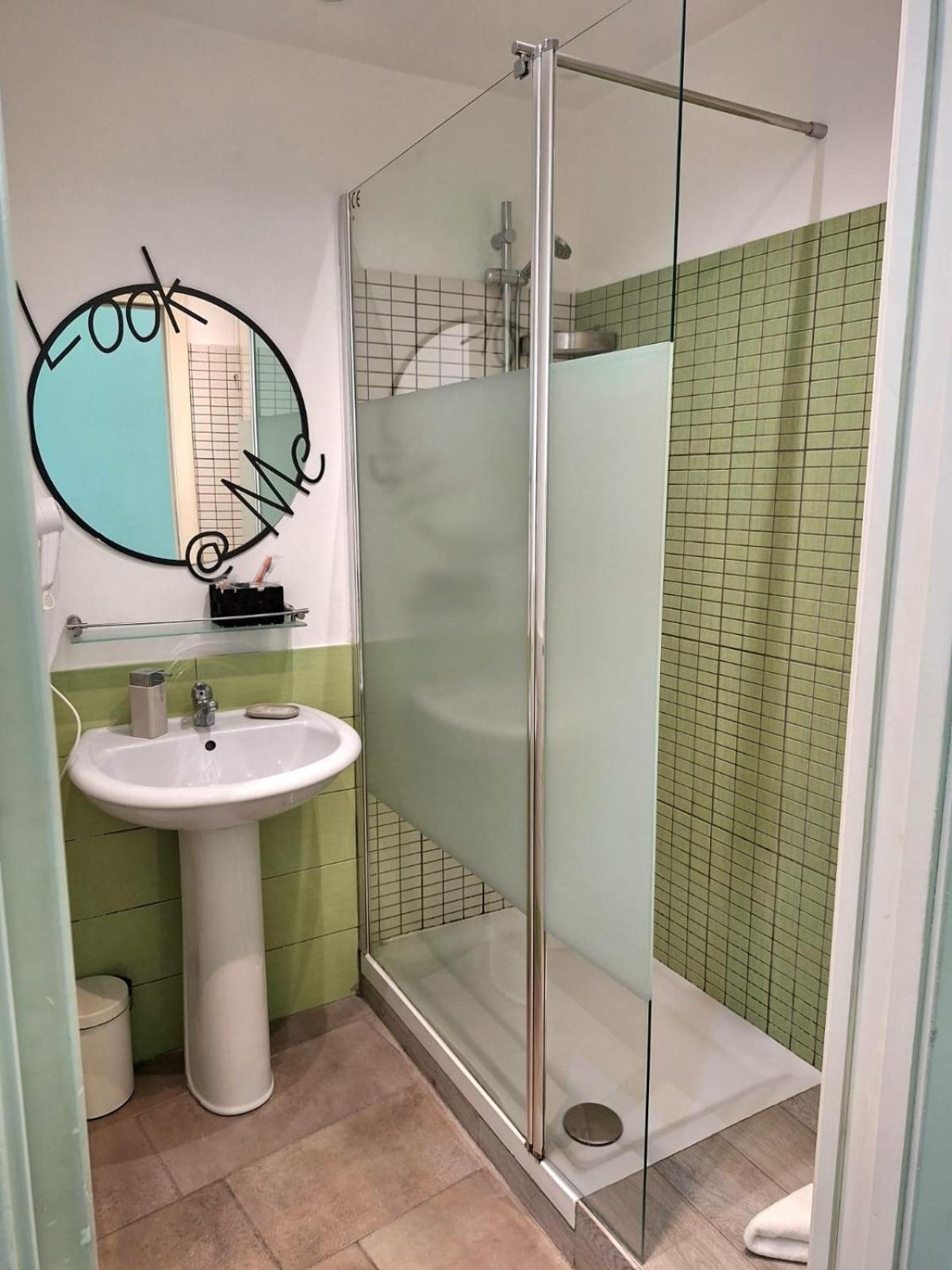 Re Di Roma Nice Rooms Ngoại thất bức ảnh